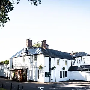 https://manor-parc-hotel.cardiffhotelswales.com